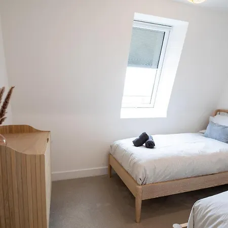 Dawson House- Gorgeous Two Bedroom With Free Parking Southampton Exterior photo